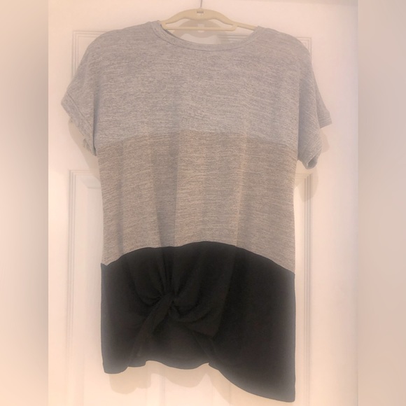 Tops - Ladies short sleeve tri-color top